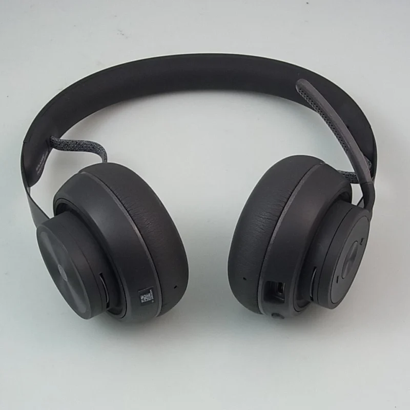 Logitech Zone Wired Headset – Certified for Business (981-000914)